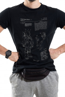 Футболка Trace of Space чоловіча чорна  "space suit patent"