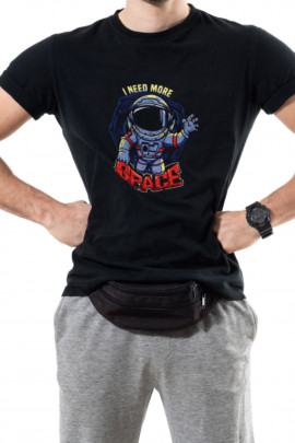 Футболка Trace of Space чоловіча чорна  "I need more space"