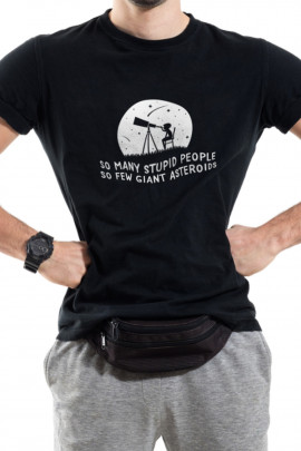 Футболка Trace of Space чоловіча чорна  "So many stupid people. So few giant asteroids"