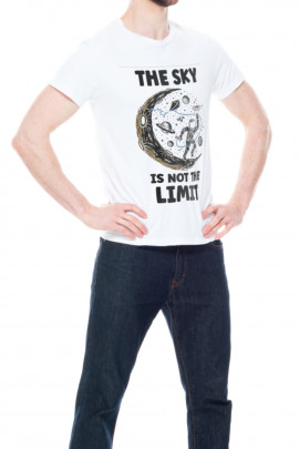 Футболка Trace of Space чоловіча біла "The sky is not the limit"