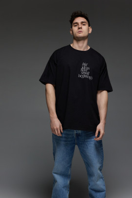 Футболка Aspirine  Oversize чоловіча чорна "Великі ідеї починаються з малого"