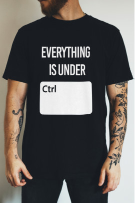 Футболка Ctrl+ "Everything is under cntrl"