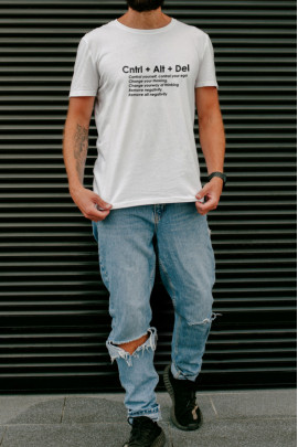 Футболка Ctrl+ чоловіча біла  "Ctrl+Alt+Del"