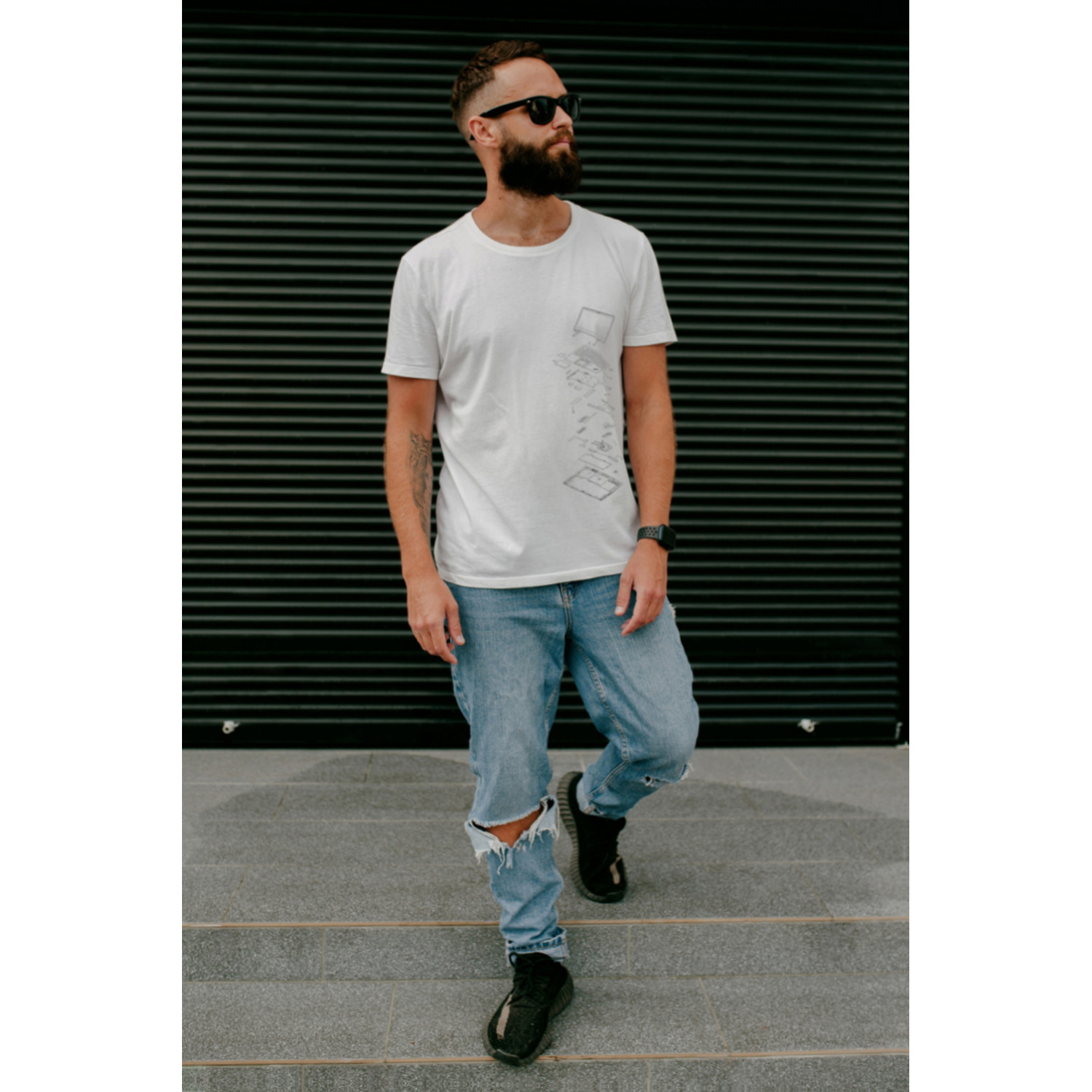 Футболка біла чоловіча Ctrl+ "how it works"