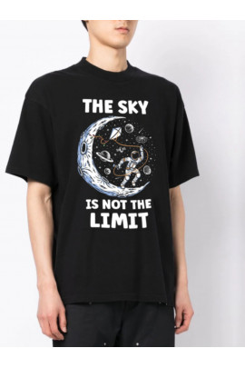 Футболка Trace of Space  Oversize чоловіча чорна "The sky is  not the limit"