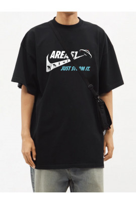 Футболка Trace of Space  Oversize чоловіча чорна "Area 51. Just storm it"